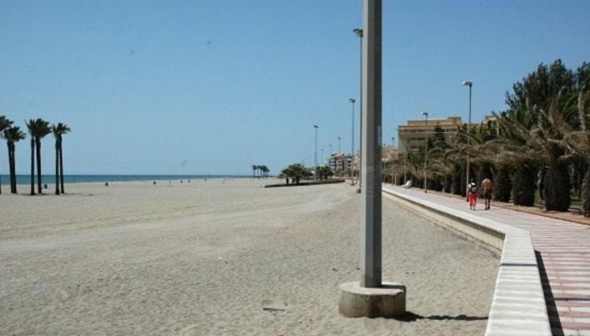 One-Bedroom Flat 200M From The Beach Almería Eksteriør bilde